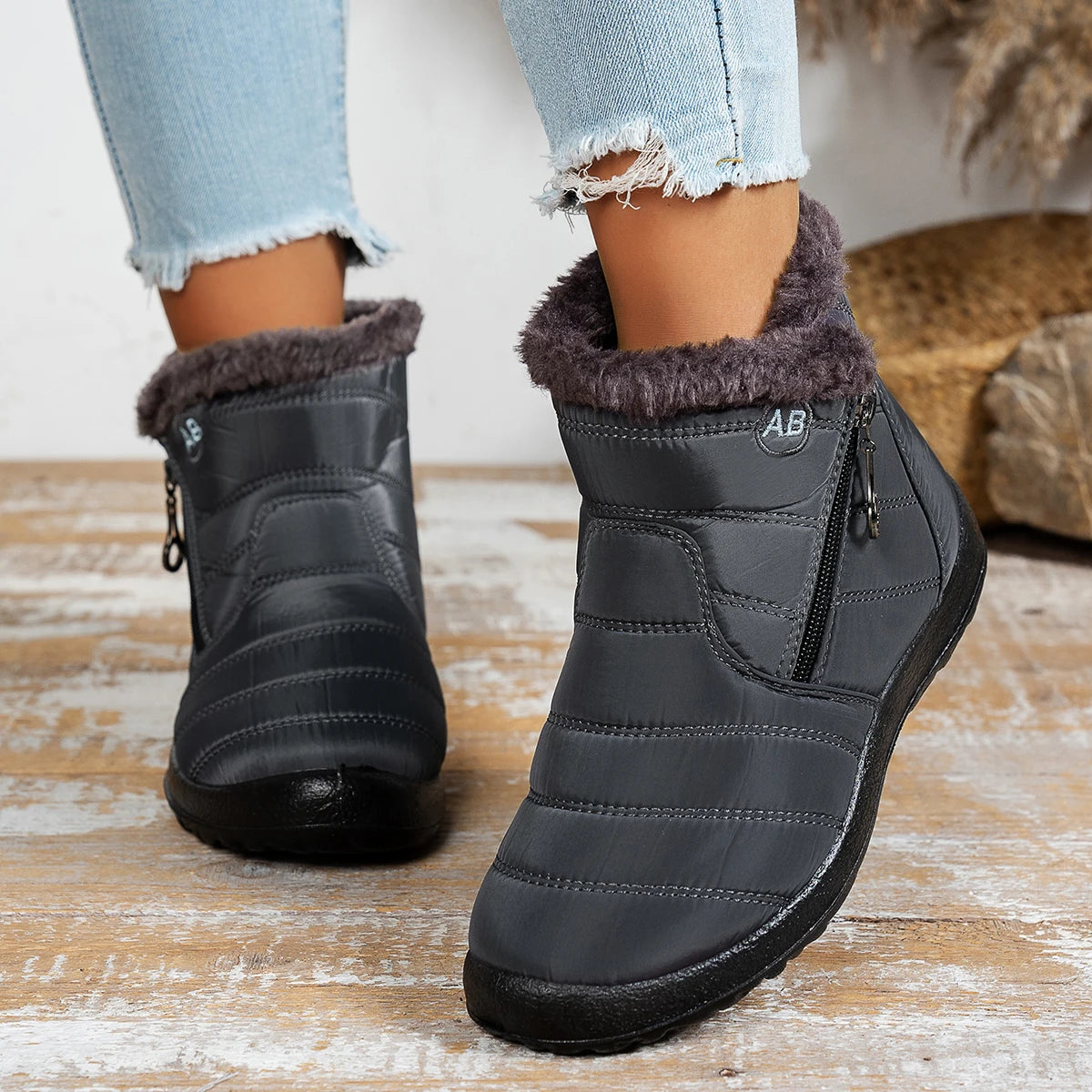 women shoes High-top cotton boots for women are warm and anti-slip loafers  safety shoes  cheap shoes clearance free shipping