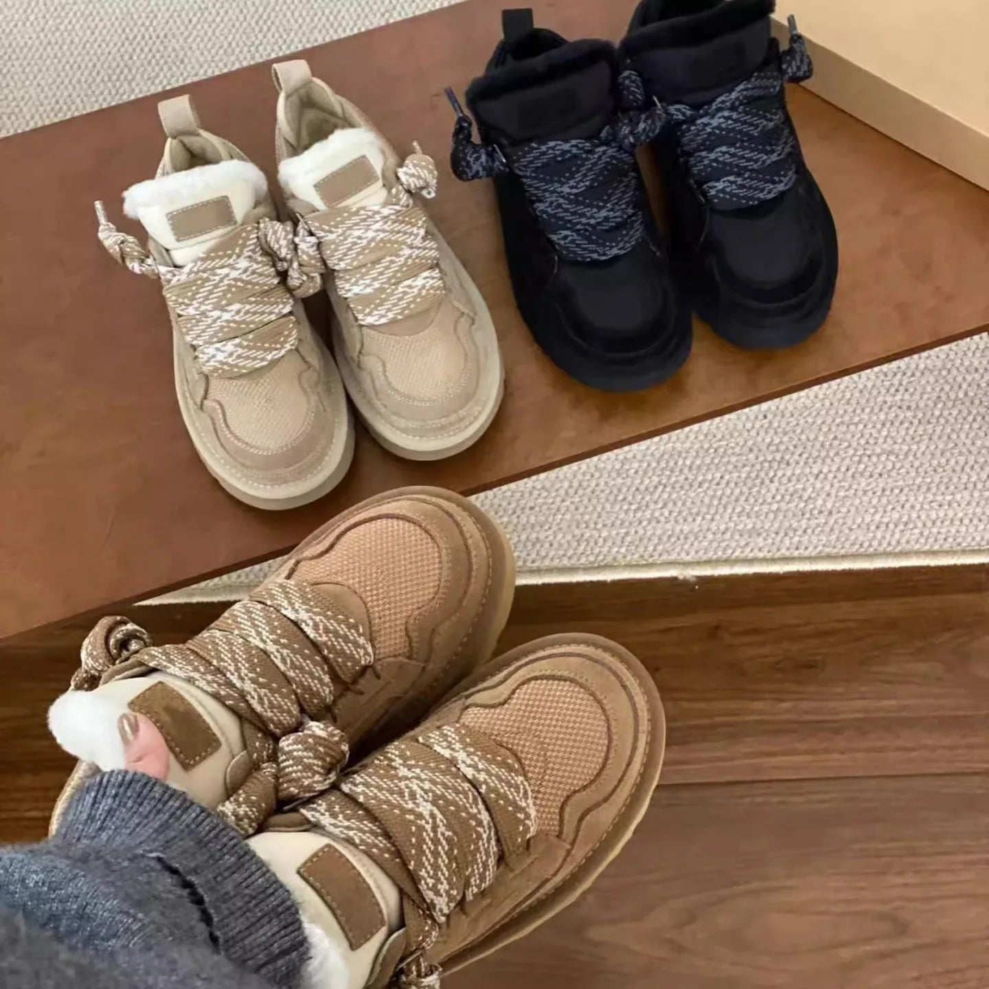 Sheepskin Wool Boots Women's Casual Lace-Up Low-Cut Snow Boots Leather Patchwork round Toe Modern Dance Rubber Outsole Boots