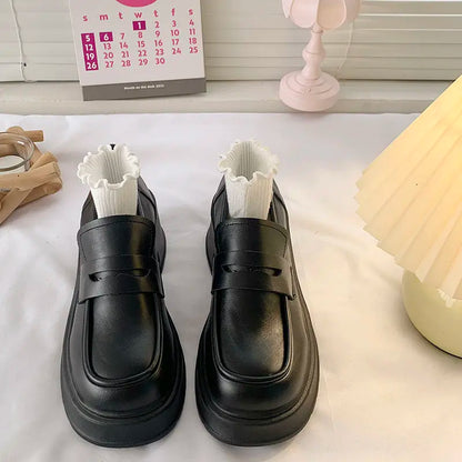 2025 New Plus Size Chunky Heel British Retro Mary Jane Loafers Retro Height Increasing Women's Loafers for Everyday Wear